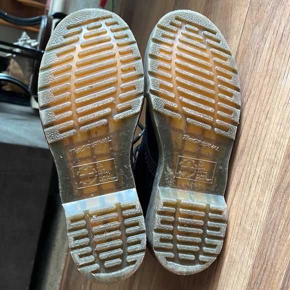 Doc Martens 1460 smooth leather lace up boots - Picture 6 of 7